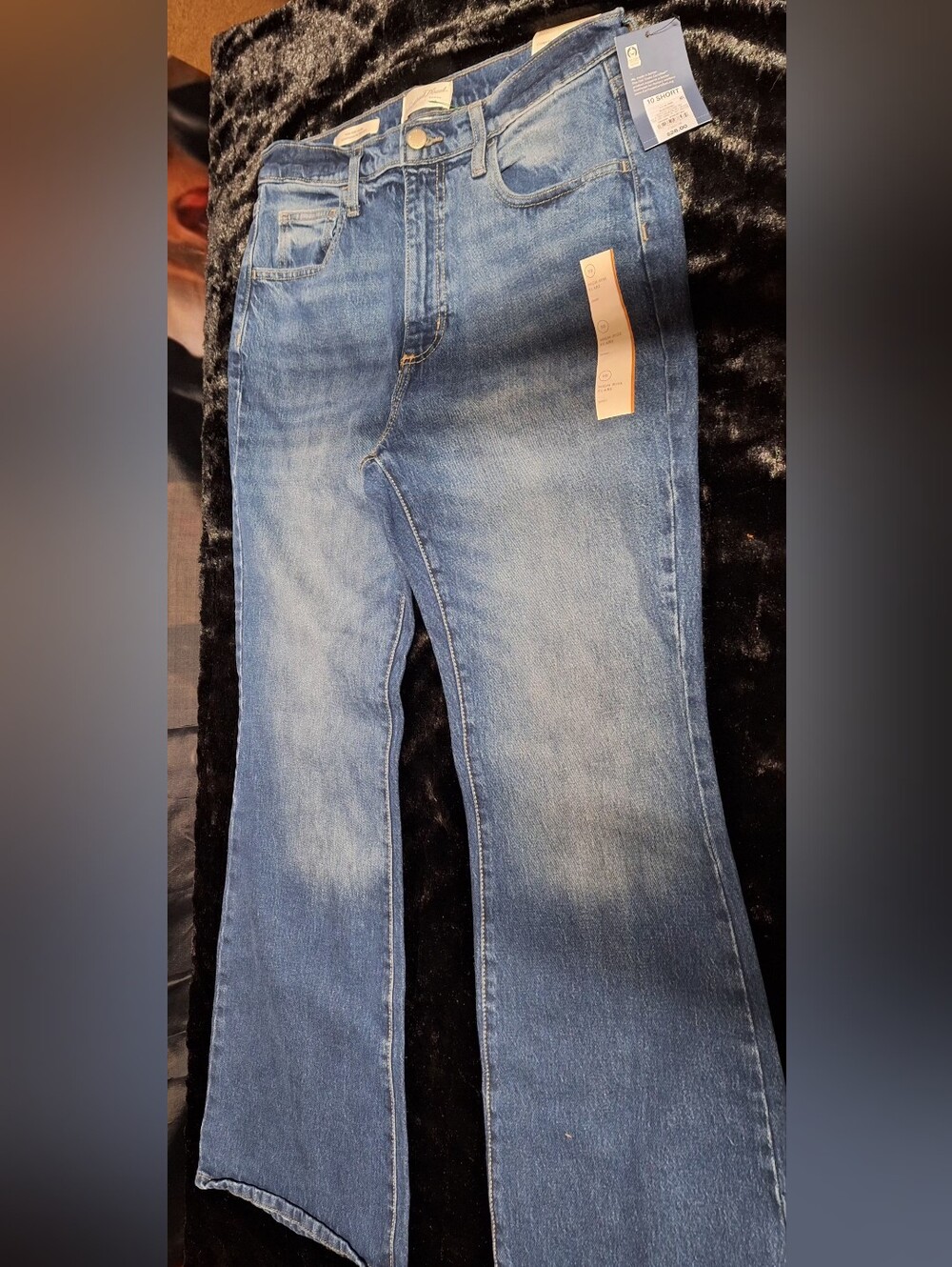 Universal Thread Women's Medium Blue Flare Jeans